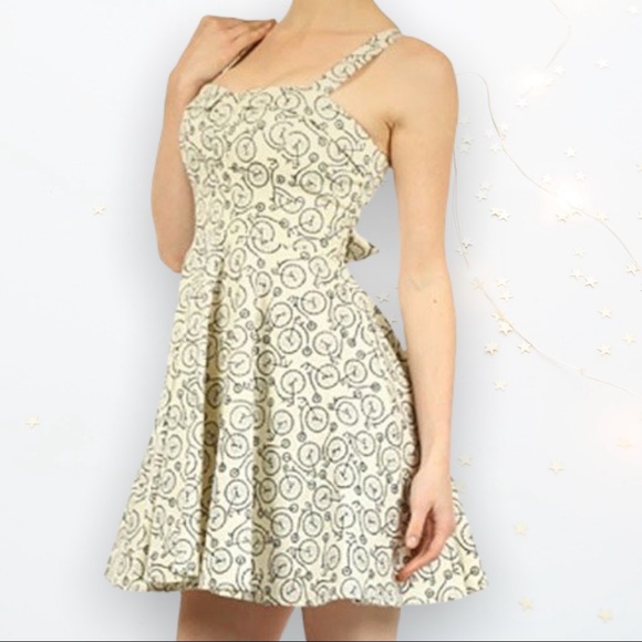 Ixia Dresses & Skirts - **HOST PICK** IXIA Retro Pin-Up Style Summer Dress of Penny Farthing Fabric - LG